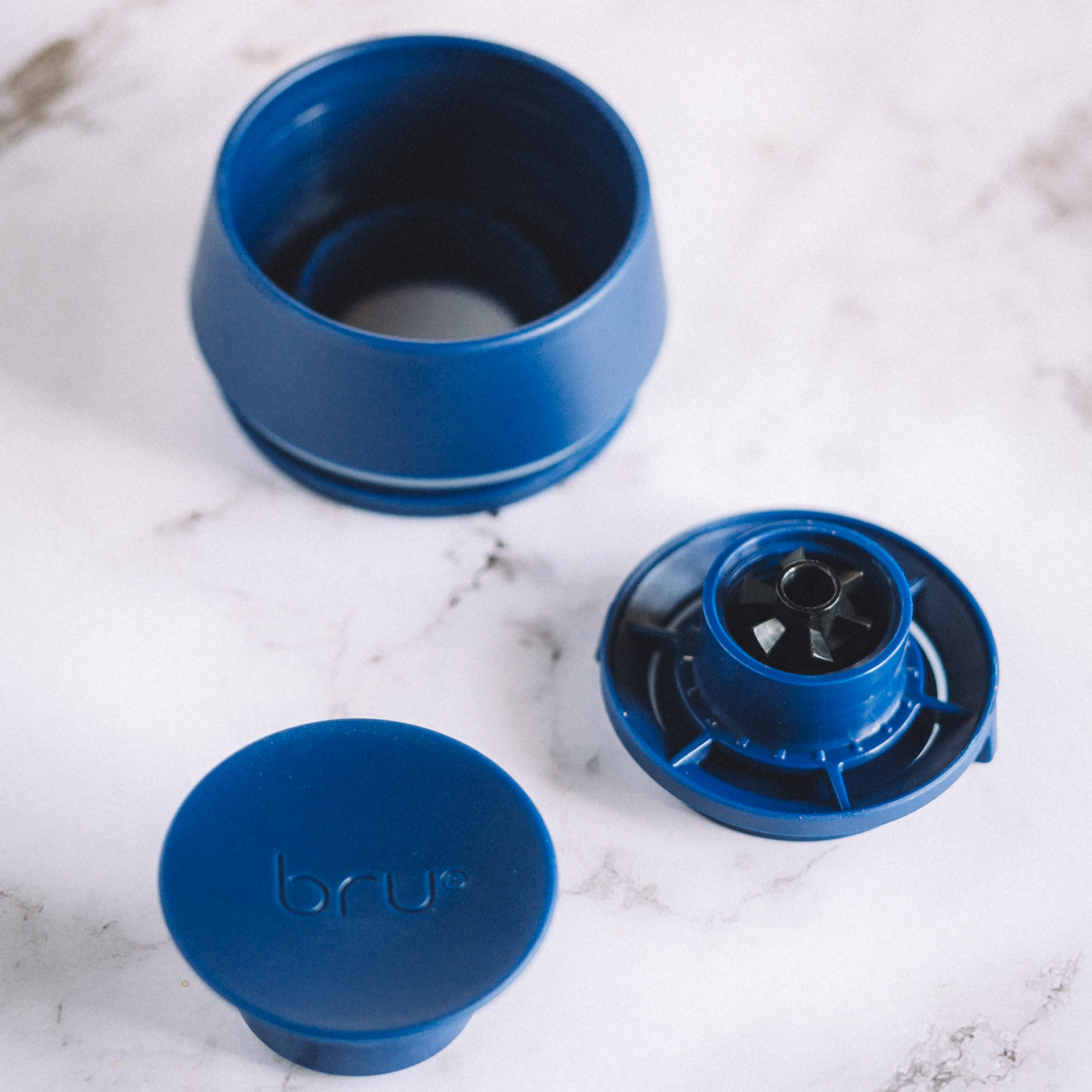 bru ceramic travel mug leakproof lid components disassembled

