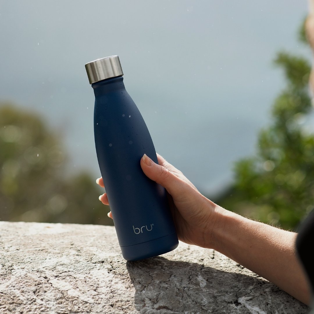 efillable water bottle, sustainable water bottles, insulated water bottle