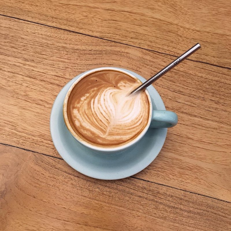 Reusable straw, stainless steel straws, metal straws uk, reusable cups with straws, reusable drinking straws